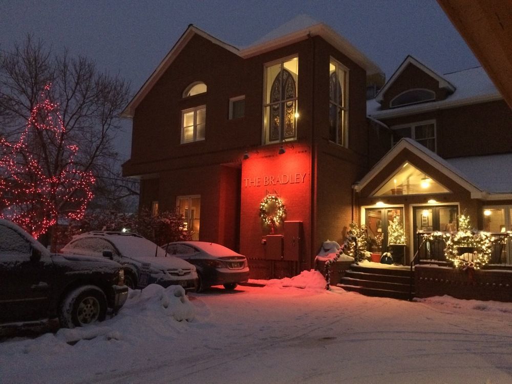 The Bradley Boulder Inn Экстерьер фото
