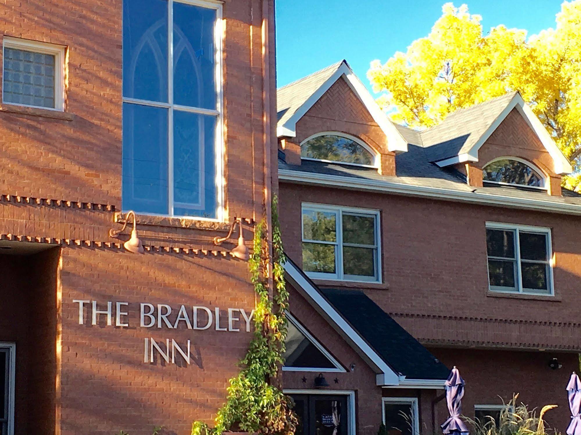 The Bradley Boulder Inn Экстерьер фото